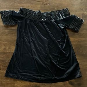 Montagne Off The Shoulder Tee